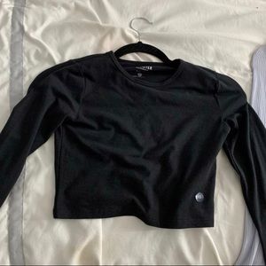 holister long sleeve cropped,only been used twice